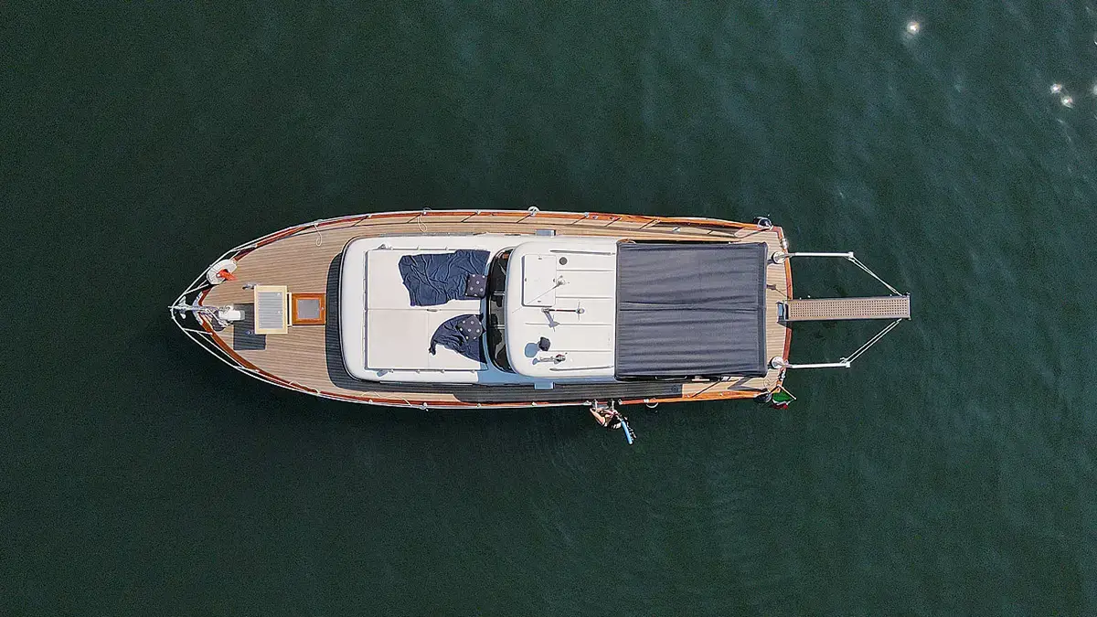 Lake Como Boats