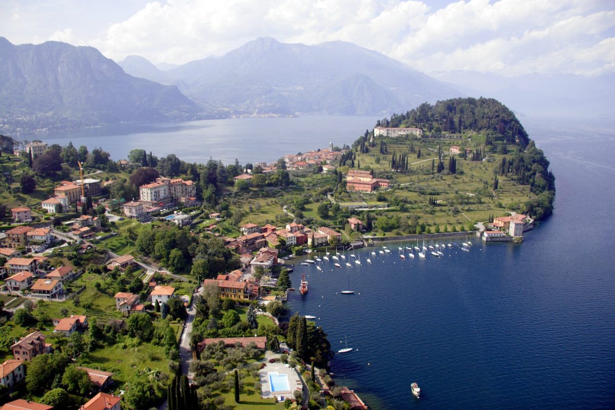 Veduta aerea della Frazione di Pescallo - Bellagio
